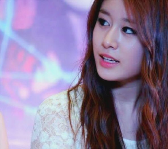 ♥ Ji Yeon ♥