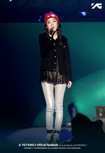 dara - 2ne1 4