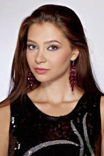 531058_415708398495687_373756994_n