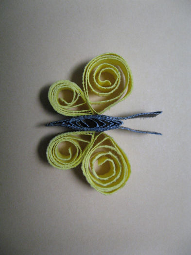 fluture diferite culori - Martisoare Quilling Handmade si Tablou de vanzare