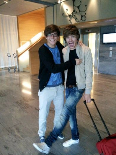 1D - 00 Poze One Direction rare 02
