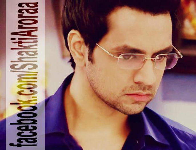 63944_492388504156913_697595879_n - 2-Asha Negi si Shakti Arora