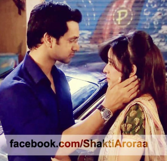 549412_492388430823587_1681280693_n - 2-Asha Negi si Shakti Arora