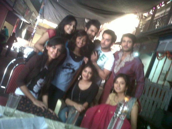 582320_442797355794586_305193724_n - 2-Asha Negi si Shakti Arora