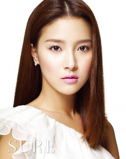 ♥ Kim So Eun ♥