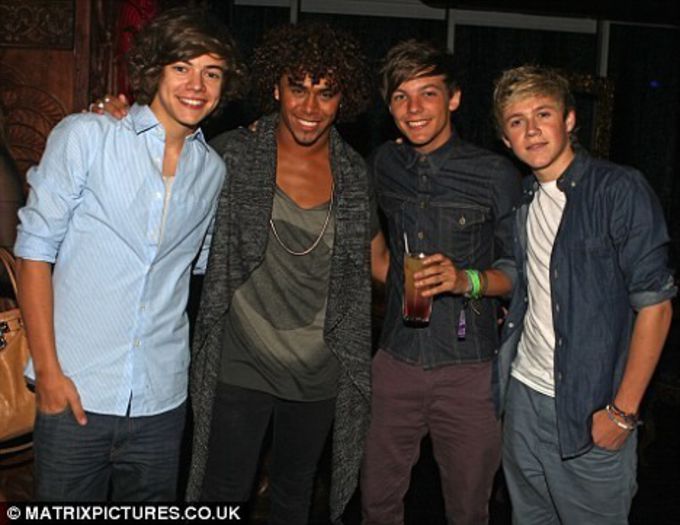 1D - 00 Poze One Direction rare 02