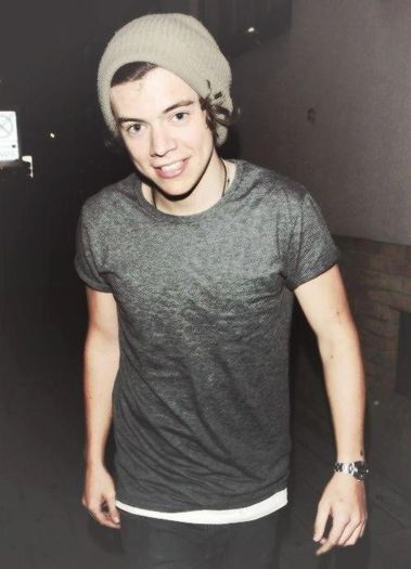 71809_394194164009051_2103177834_n - x 100 Days With Harry Edward Styles x