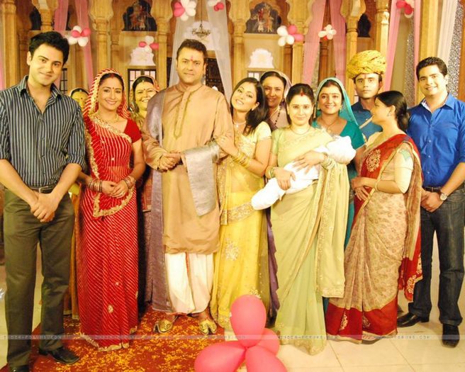 125714-maheshwari-family-in-ye-rishta-kya-kehlata-hai