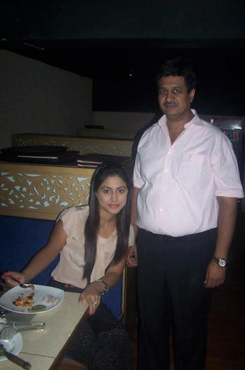 374562_545268558826910_822469282_n - Hina Khan 2