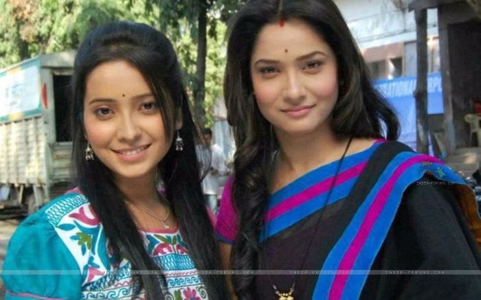 211648-ankita-lokhande-and-asha-negi