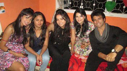 734098_489100314478425_642313655_n