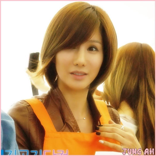 • Mmm...bine...m-am gandit sa mai trec si eu pe aici..:)) - l - x - Episodul 23 - x - l