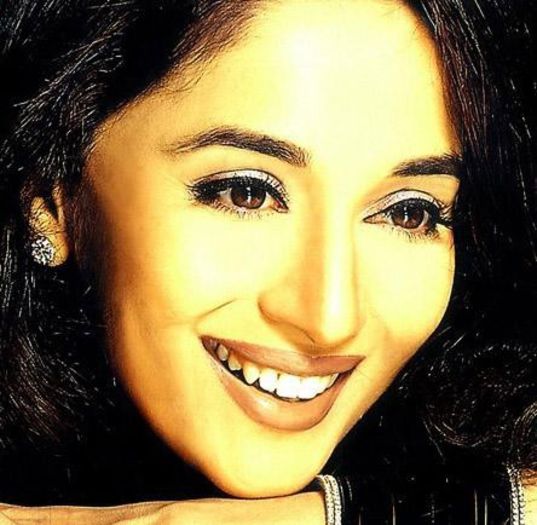 Madhuri_Dixit_1239021425_1 - MADHURI DIXIT