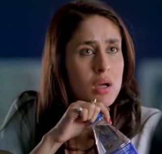 kareena caps (6)