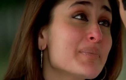 kareena caps (57)
