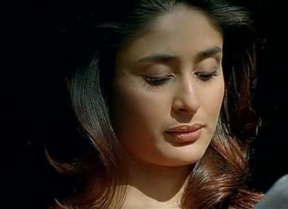 kareena caps (70)