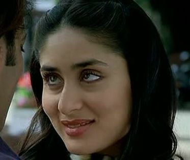 kareena caps (72)