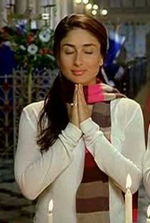 kareena caps (77)