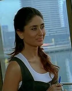 kareena caps (89)