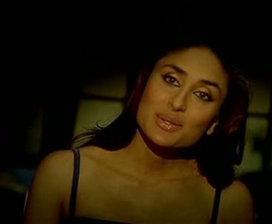 kareena caps (94)