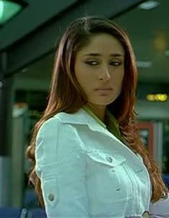kareena caps (98)