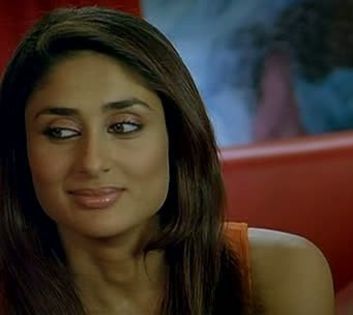 kareena caps (124)
