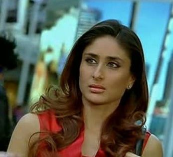 kareena caps (132)