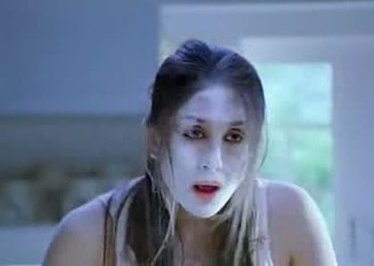 kareena caps (182)