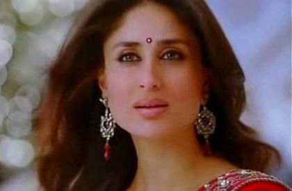 kareena caps (188)