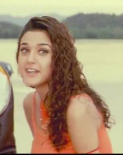 Yeh Raaste Hai Pyaar Ke song (10) - Preity Zinta 06