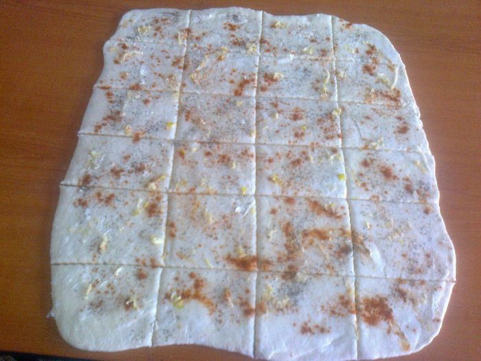 Paine de casa cu condimente- aluat  condimentat