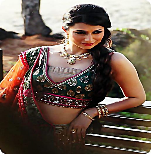  - d-Divyanka Tripathi