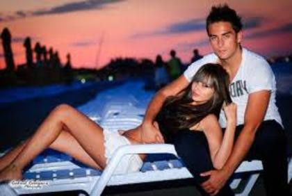 25045_117999588364021_966940166_n