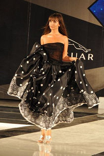 228246_117999421697371_1492255825_n