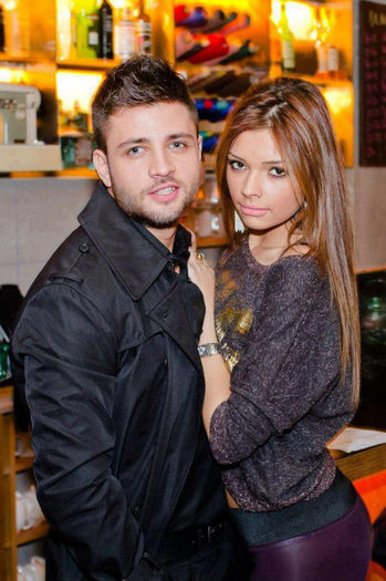 580585_521245537921325_806170792_n