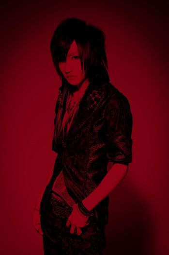 Yuu-diaura-30926879-853-1280