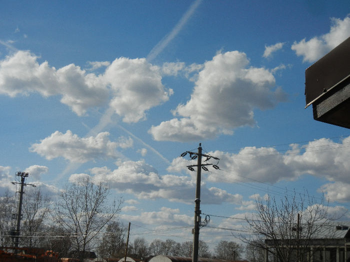 Spring Sky & Clouds (2013, March 20)