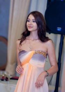 424854_112646928914555_1976265821_n