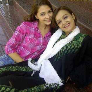 542497_112652282247353_1656217961_n