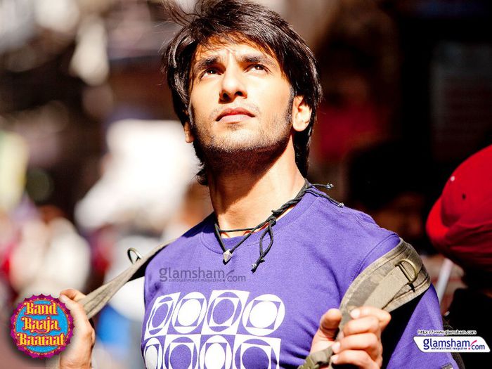 ranveer-singh-wallpaper-02-12x9