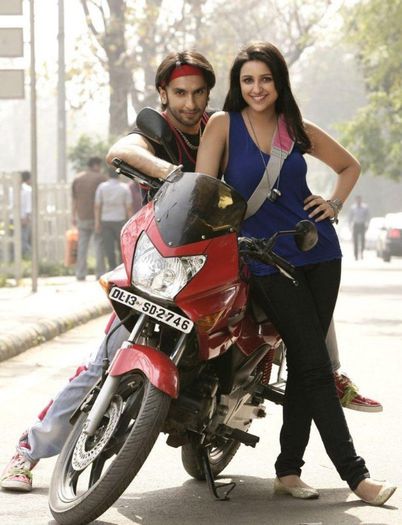 Stylish Ranvir Singh and Parineeti Chopra in Upcoming Movie Ladies vs Ricky Bahl - Ranveer Singh
