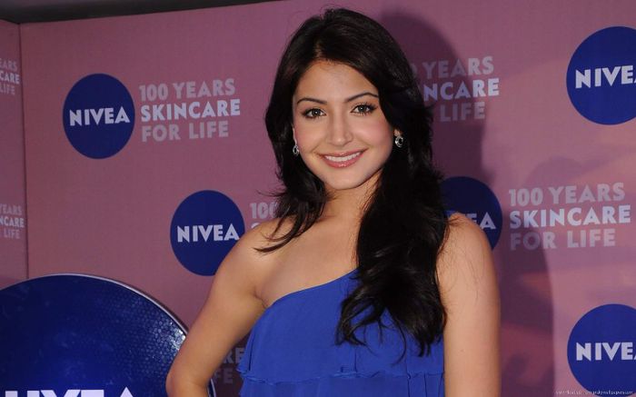 anushka-sharma-for-nivea