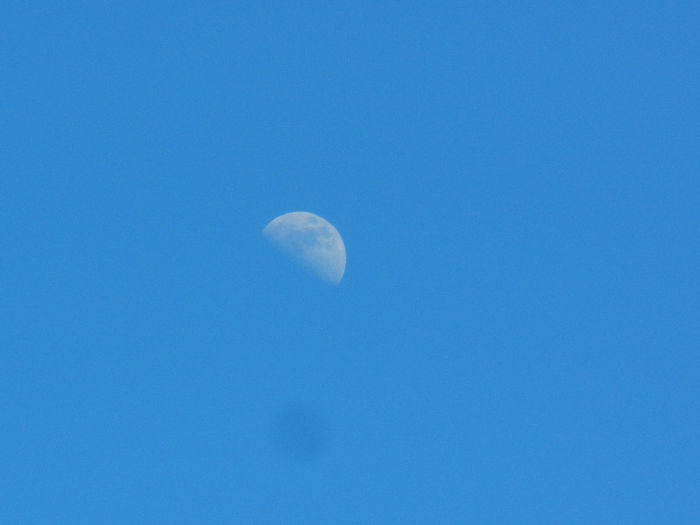 Beautiful Moon (2013, Mar.20, 3.21 PM)