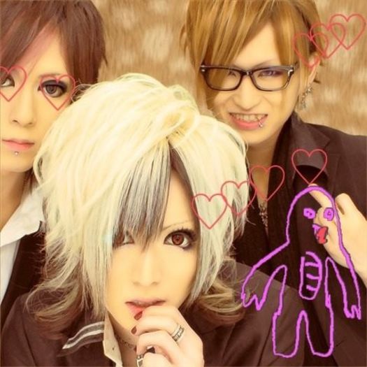 300184_284652928233781_879208218_n - Diaura kawaii