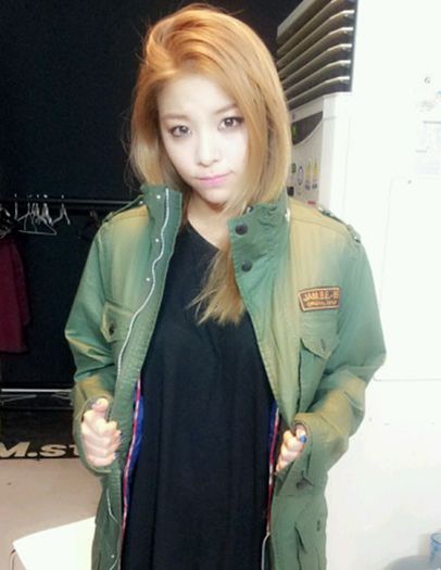 U6YSVis - Ailee