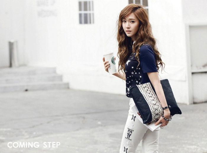 Jessica-SNSD-Fashion-Style-HD-Wallpaper-1080x797