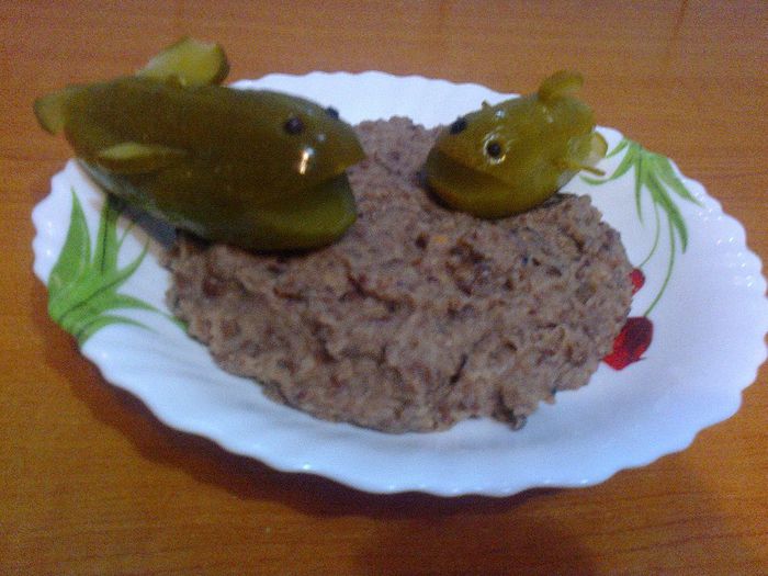 Fasole frecata si castraveti murati- de post