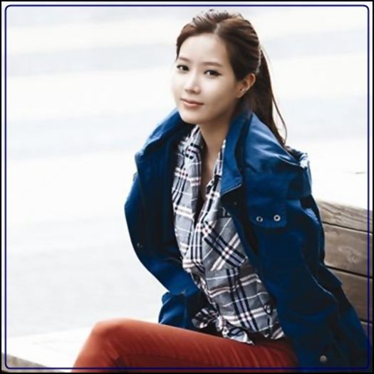 . Eu bine,dar tu?:o3 Ahh..|isi scoate din geanta o plasuta;i.o da| Asta e pentru tine :o3. - l - x - Episodul 23 - x - l