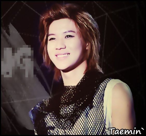 x. Nu mă deranjez..:P Oke..:)) *începe să cânte River Flows In You;după 5 min* :D. - l - x - Episodul 23 - x - l