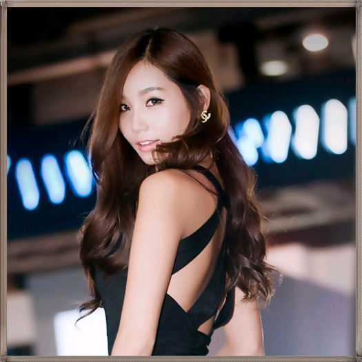 <~> .. Aaa.. nu e ea? :> ..Exact cum spune Gin. :p. :)) ..Aa.. ce zici de  Ji Woo? :>
